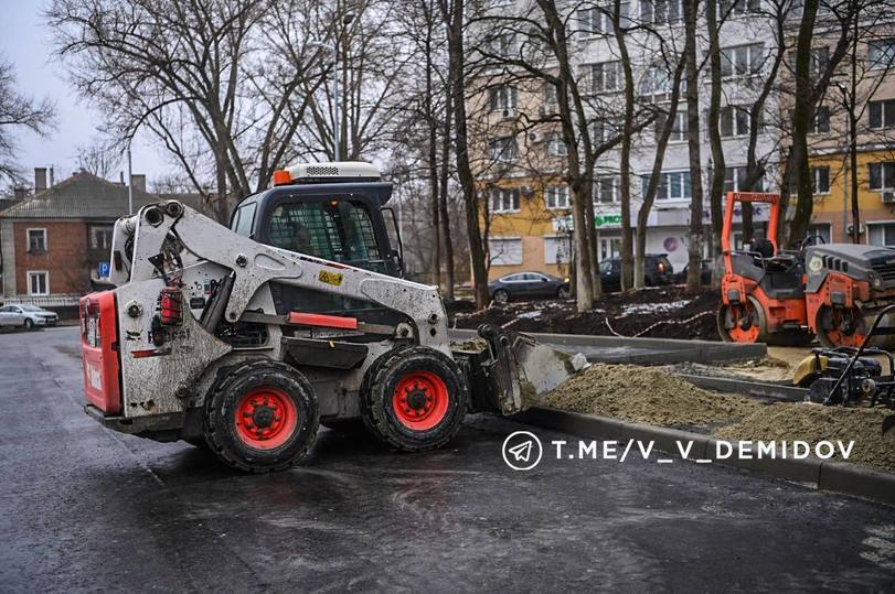 У Центрального парка Белгорода завершается строительство парковки1